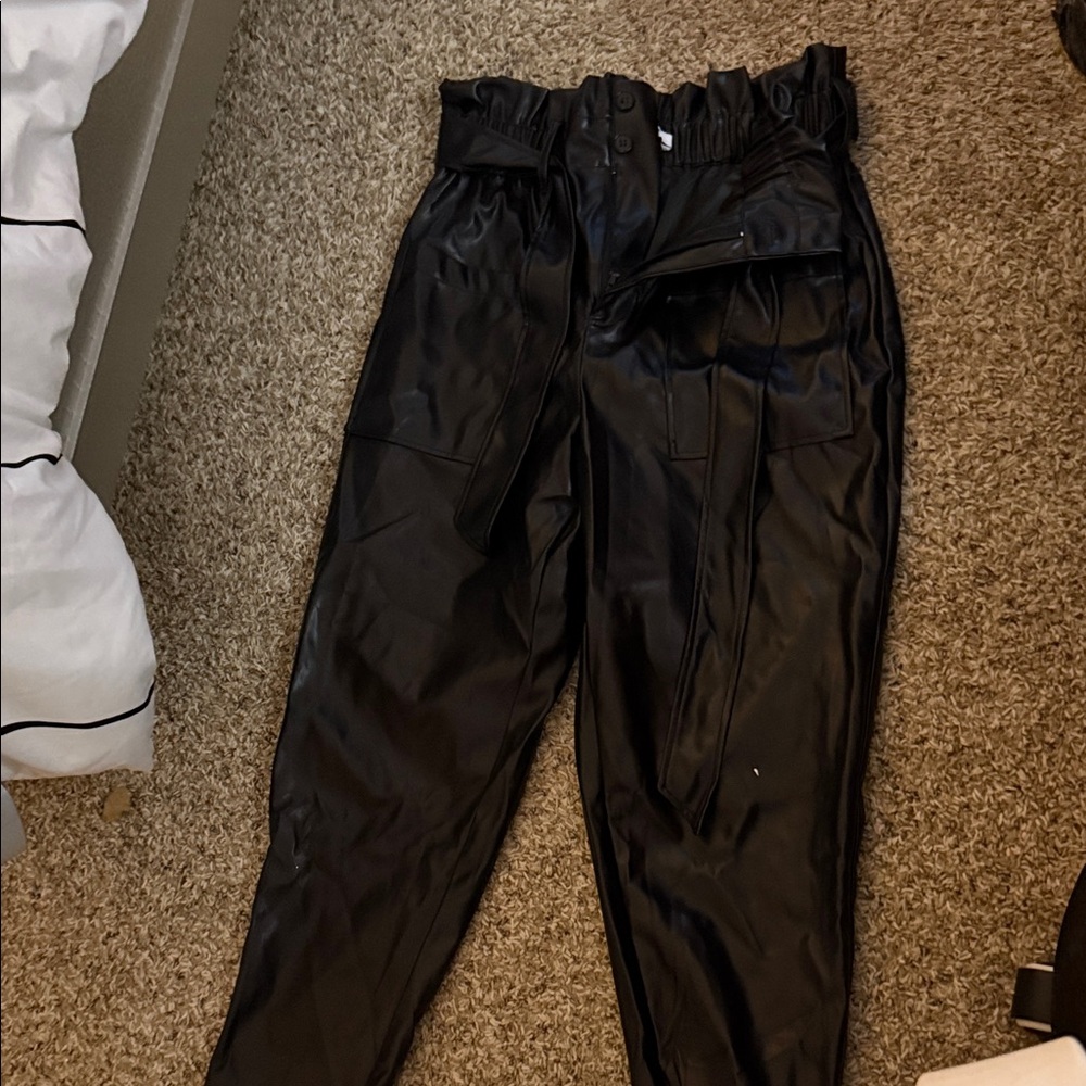 JustFab Black Wide Leg Pants